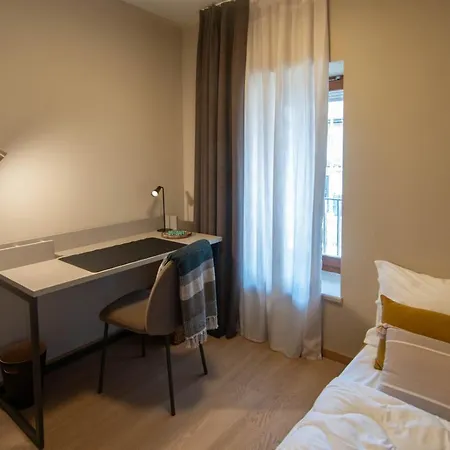 Boutique La Couronne Hotel *
