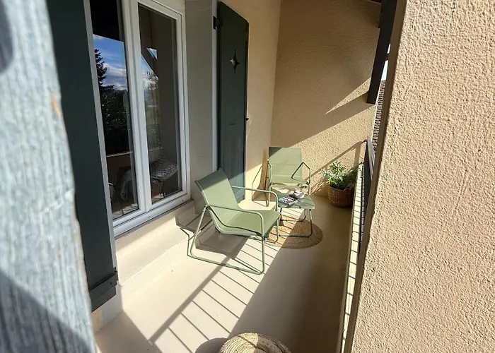 Boutique La Couronne * Mies