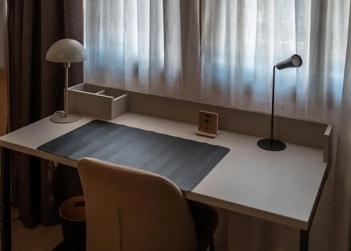 Boutique La Couronne Mies