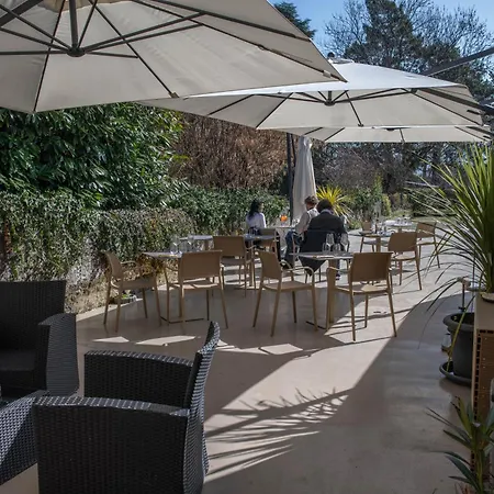 Hotel Boutique La Couronne *